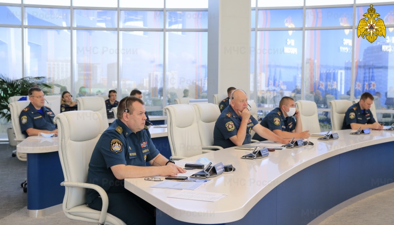 С начала августа пиротехники МЧС России обезвредили порядка 900 взрывоопасных предметов