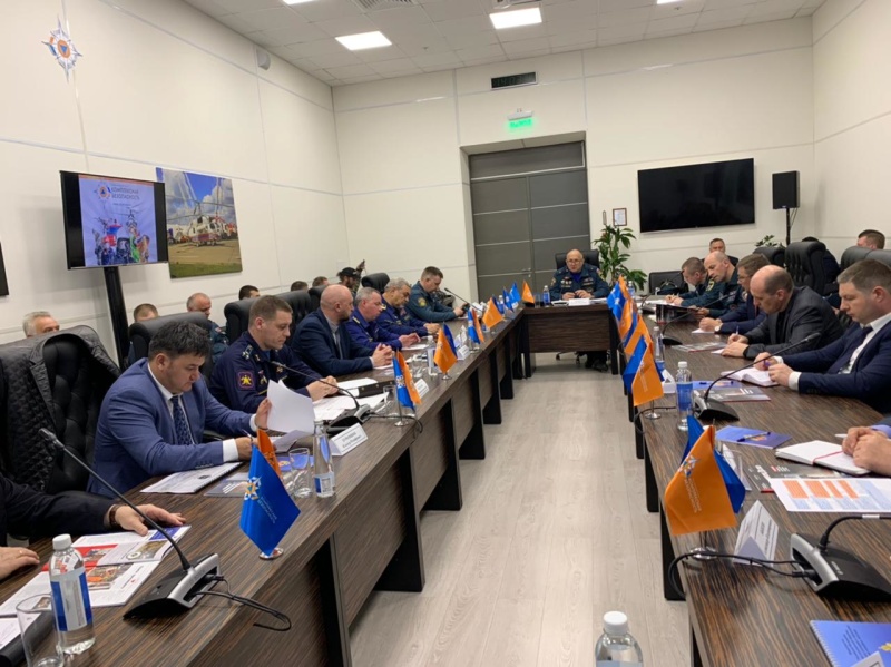 Пожарная охрана изнутри: дискуссионные вопросы и пути решения проблем