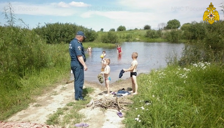 С начала лета ГИМС МЧС России проведено более 9,5 тыс. рейдов по водоемам
