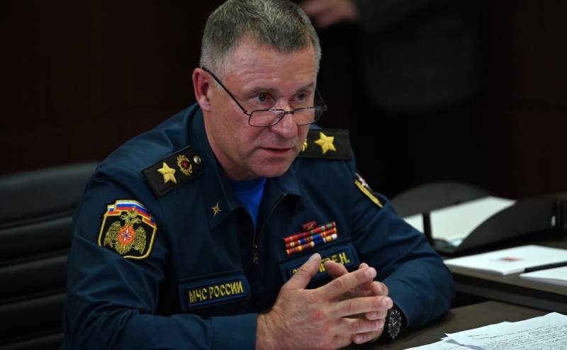 Министр МЧС России доложил Президенту Российской Федерации о ситуации с паводками и пожарами в регионах