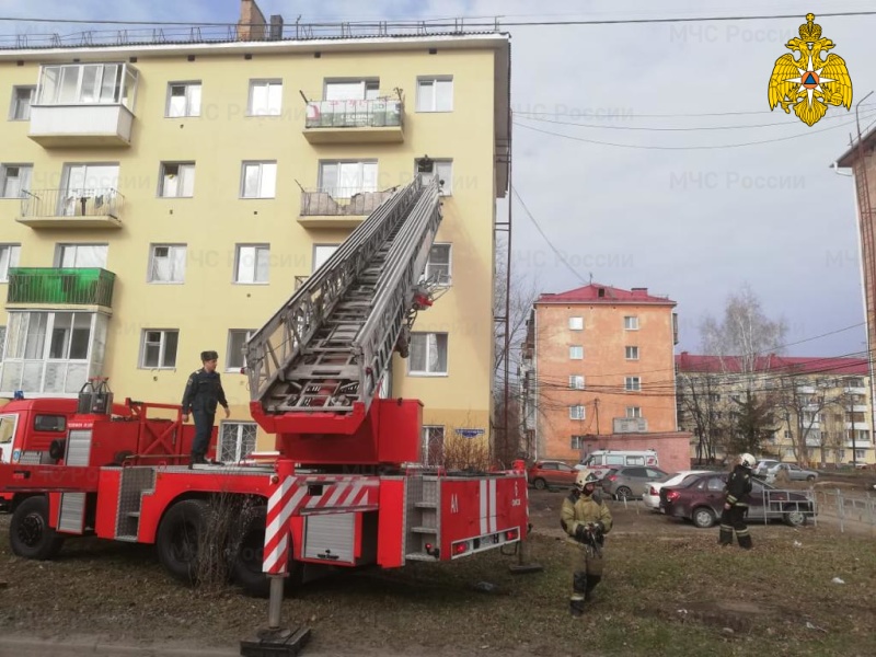 Омские спасатели помогли матери вернуться к ребенку