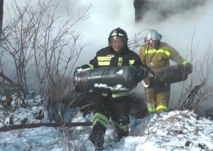 Жительница Новосибирска поблагодарила пожарных МЧС