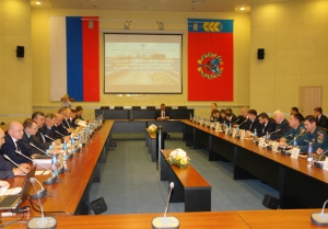 Сергей Меняйло: «Безопасность населения – главная задача.  Необходимо обеспечить эффективную помощь всем, кто в ней нуждается».