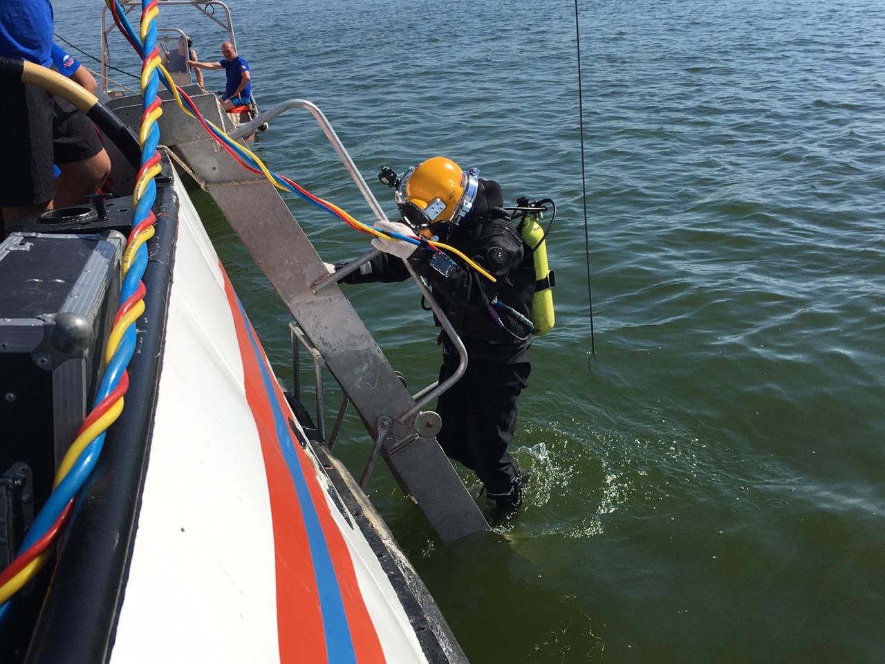 В Балтийском море приостановлено разминирование немецкой баржи, затонувшей во время Великой Отечественной войны (видео)