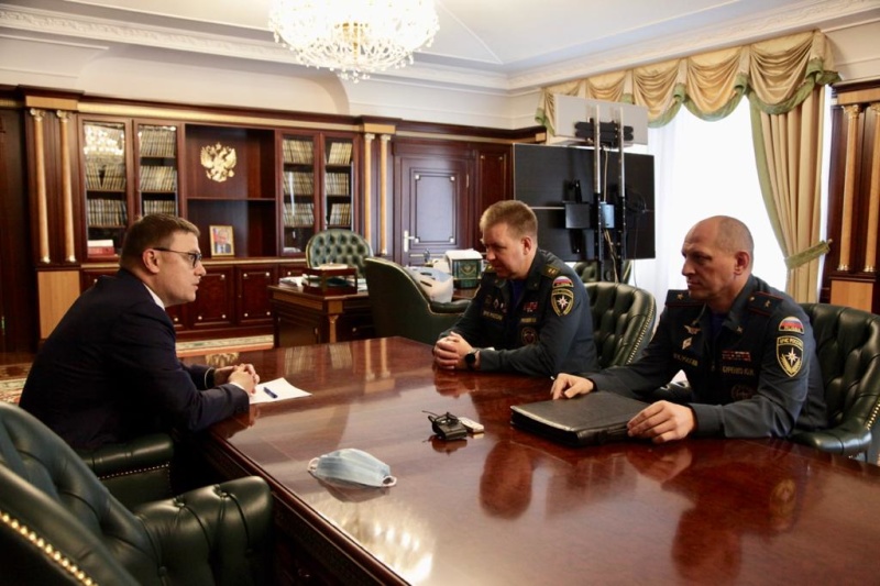 Заместитель Министра МЧС России Николай Гречушкин провел рабочую встречу с  губернатором Челябинской области Алексеем Текслером