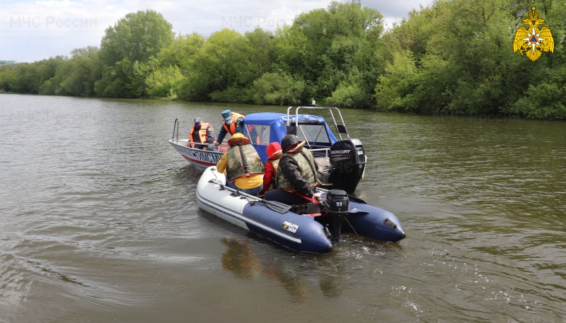 С начала апреля подразделениями ГИМС МЧС России проведено более 10 тыс. рейдов по водным объектам страны