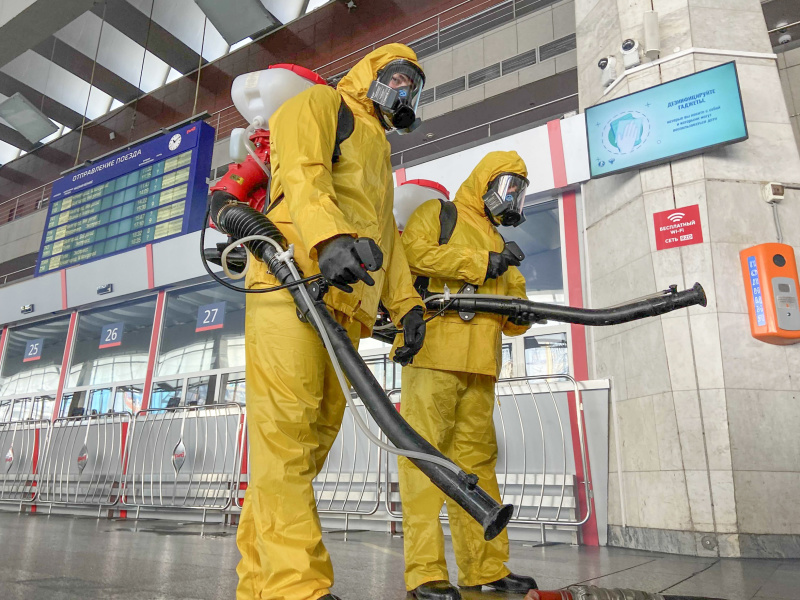 Подразделения ведомственного Центра «Лидер» провели дезинфекцию Курского вокзала в Москве
