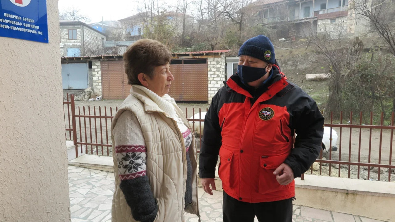 120 местных жителей Нагорного Карабаха уже получили компетентную помощь медиков и психологов МЧС России