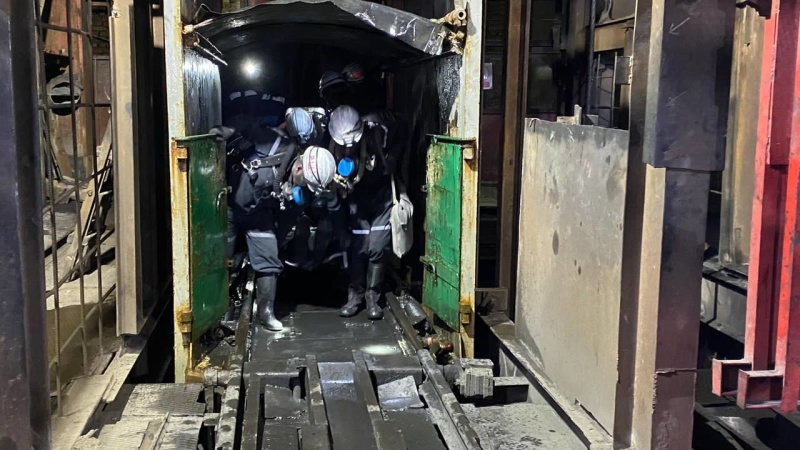 Операция по спасению горняков на шахте «Обуховская» завершена успешно