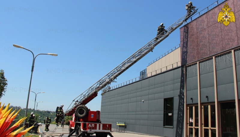 Пожарно-тактические учения прошли в Калужской и Орловской области