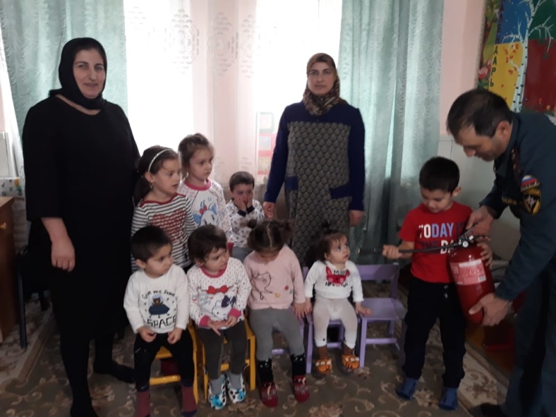 К  30-летию МЧС России: предупреждая детскую шалость с огнем