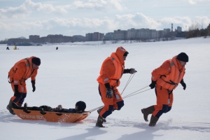 Выход на лед водоемов опасен для жизни  и запрещён законом