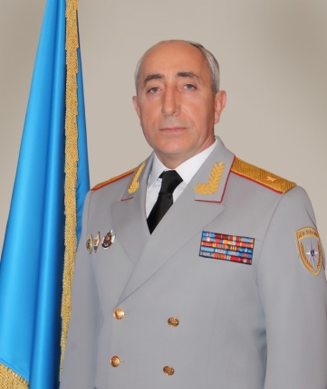 Поздравление Наримана Казимагамедова с Международным женским днем