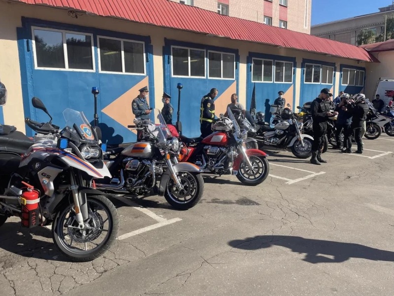 Стартовал мотопробег пожарных и спасателей Москва-Брест