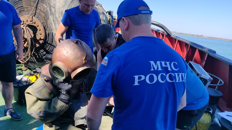 В Крыму завершились учебно-методические сборы водолазных специалистов