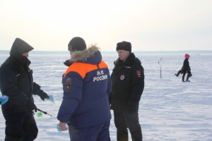 Экстремалов на льду привлекают к административной ответственности