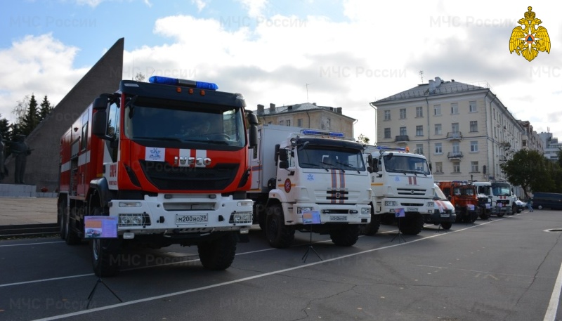 Специалисты МЧС России в субъектах Арктического региона провели день пожарной безопасности