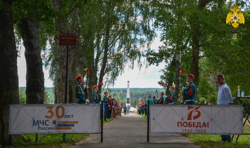 В Тверской области перезахоронили останки погибших в боях в годы Великой Отечественной войны (видео)