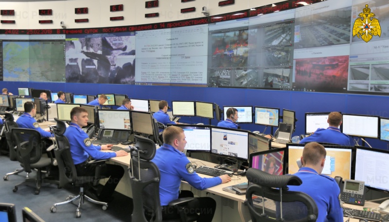 Национальный центр управления в кризисных ситуациях МЧС России отмечает 28-летие