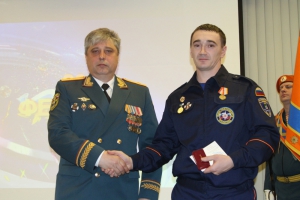 В Главном управлении МЧС торжественно отметили День защитника Отечества (фото)
