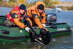 Культура безопасности. Спасатели предупреждают судоводителей об осенних рисках на водоемах