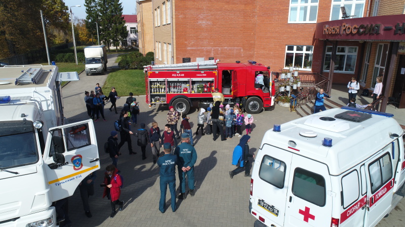 Тульский спасательный центр МЧС России отмечает 55-лет со дня образования